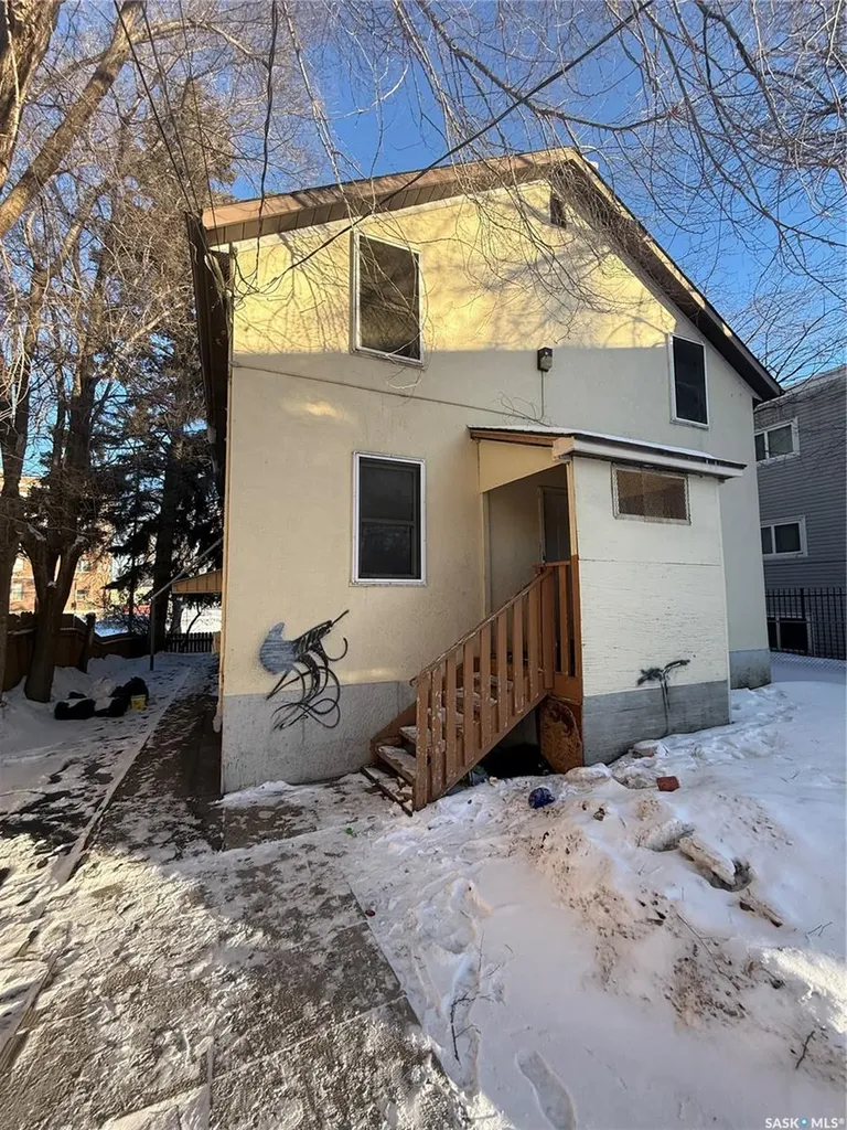 1705 20th Street W Saskatoon SK S7M 0Z8