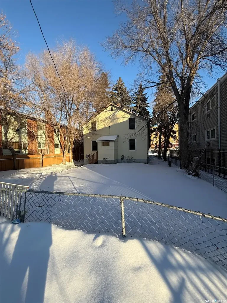 1705 20th Street W Saskatoon SK S7M 0Z8