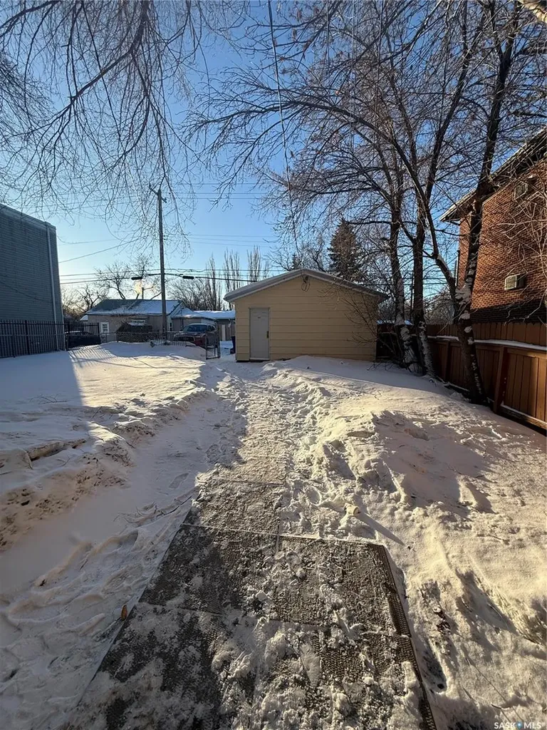 1705 20th Street W Saskatoon SK S7M 0Z8