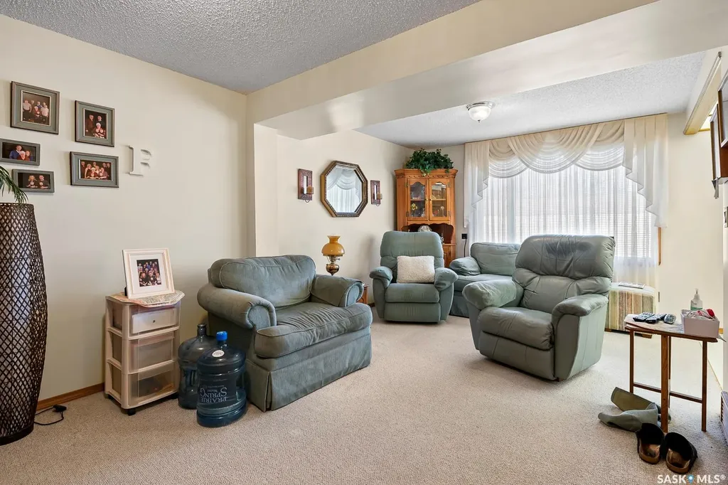 1801 Quebec Street Regina SK S4P 1J6