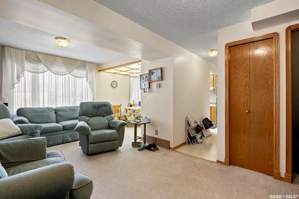 1801 Quebec Street Regina SK S4P 1J6