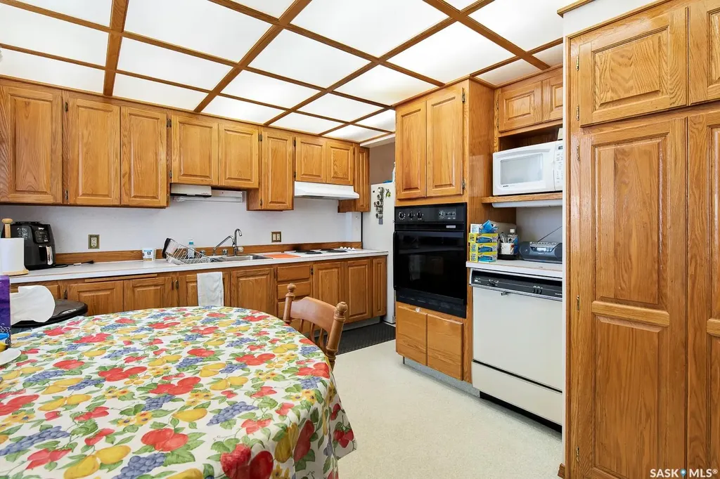 1801 Quebec Street Regina SK S4P 1J6