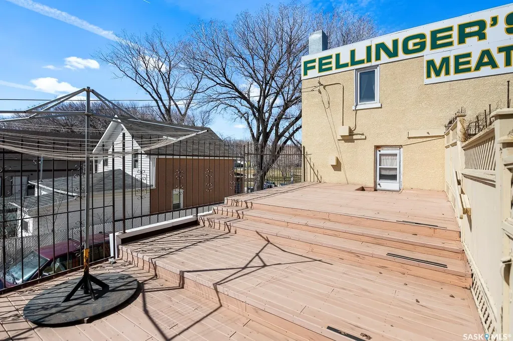 1801 Quebec Street Regina SK S4P 1J6