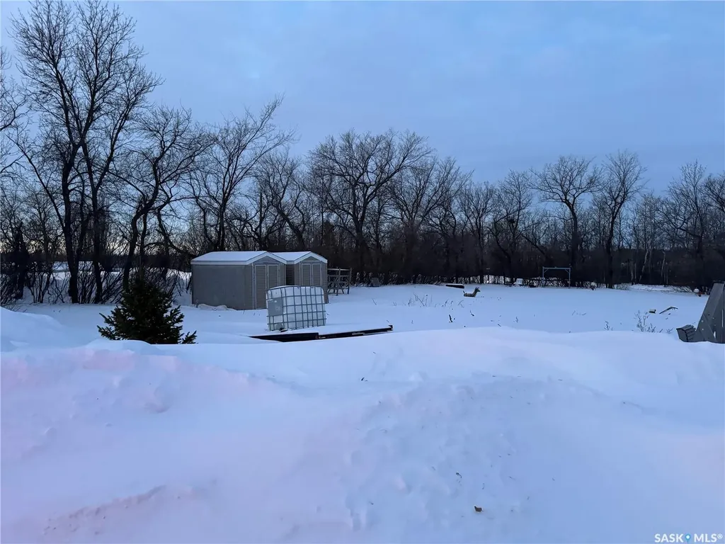 208 1st Street Tisdale Rm No. 427 SK S0E 1S0