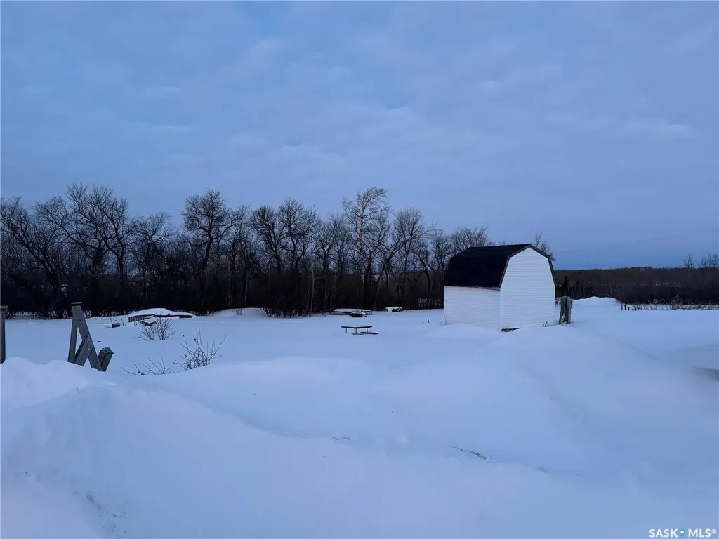 208 1st Street Tisdale Rm No. 427 SK S0E 1S0