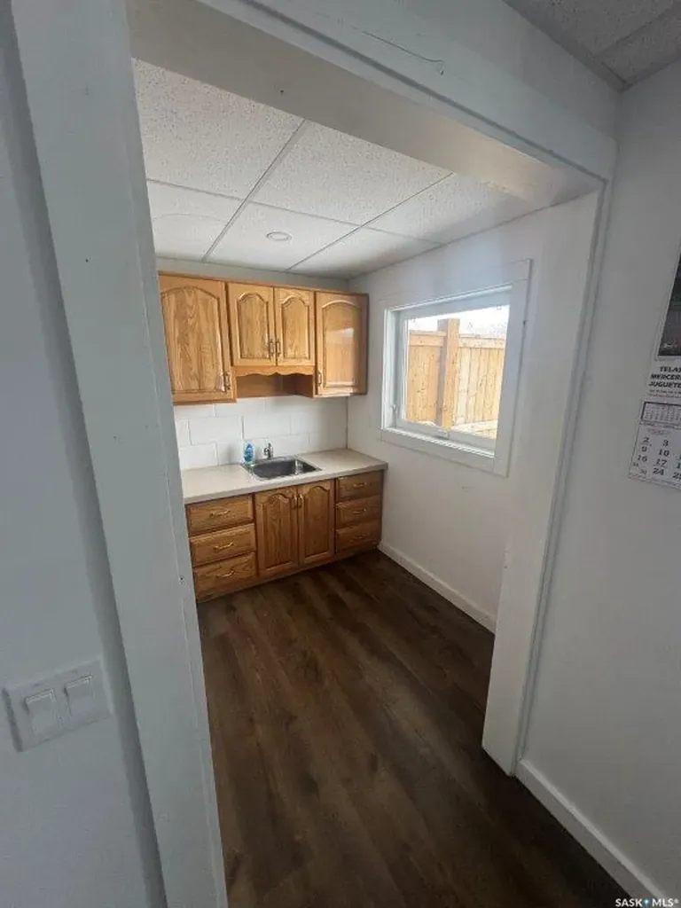 142 7th Avenue SW Eston SK S0L 1A0