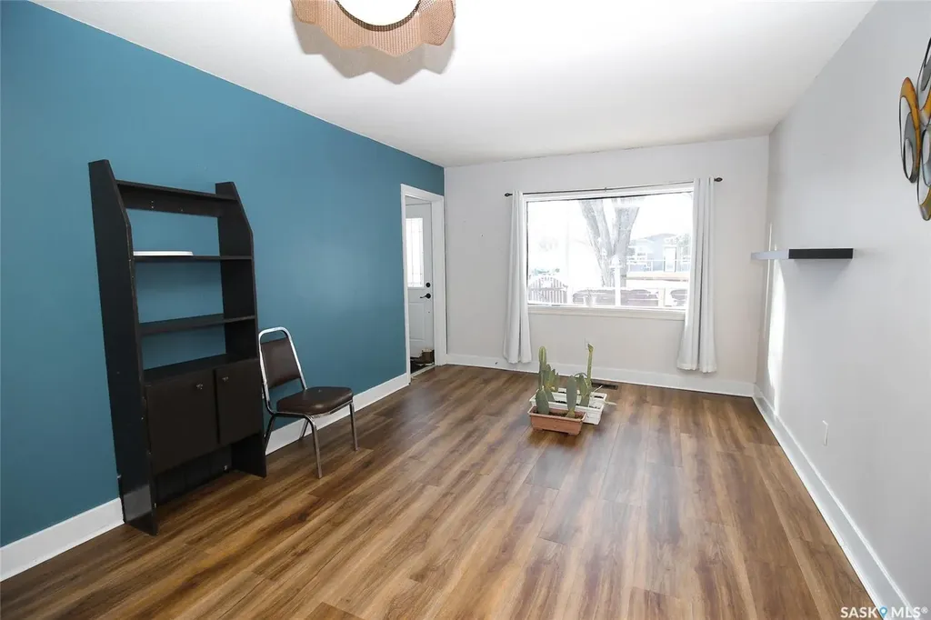 688 1st Street W Shaunavon SK S0N 2M0