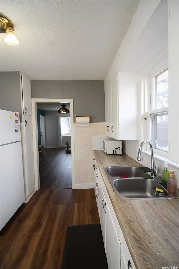 688 1st Street W Shaunavon SK S0N 2M0