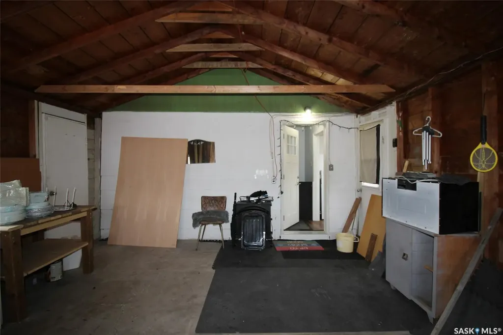 688 1st Street W Shaunavon SK S0N 2M0
