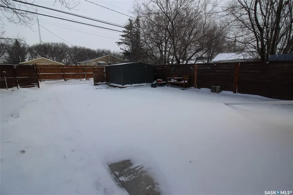 688 1st Street W Shaunavon SK S0N 2M0