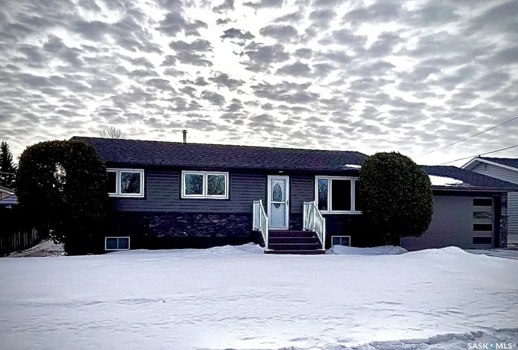 1620 Dieppe Crescent Estevan SK S4A 1W7