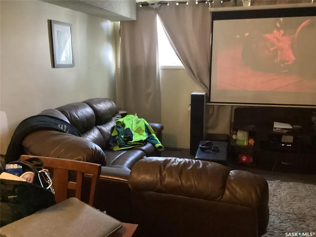 973 Argyle Street Regina SK S4T 3R2