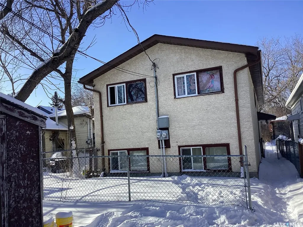 973 Argyle Street Regina SK S4T 3R2
