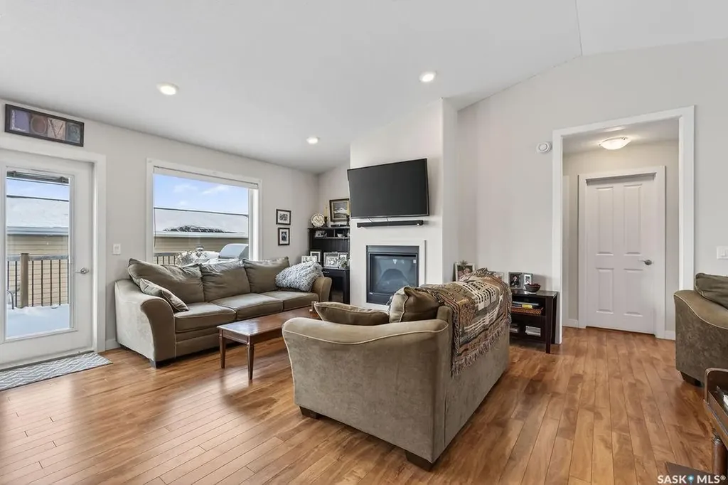 96 14th Street Humboldt SK S0K 2A0