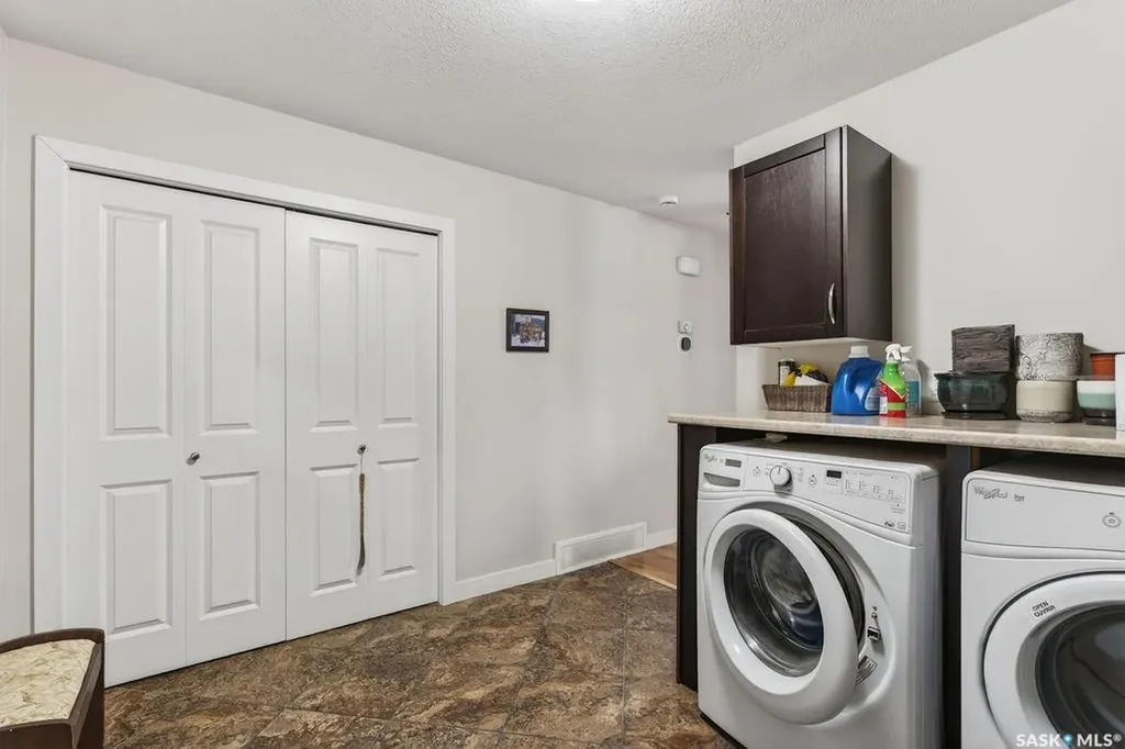 96 14th Street Humboldt SK S0K 2A0