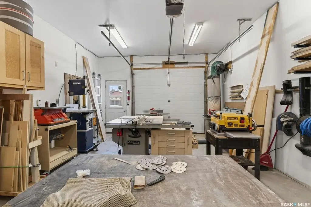 96 14th Street Humboldt SK S0K 2A0