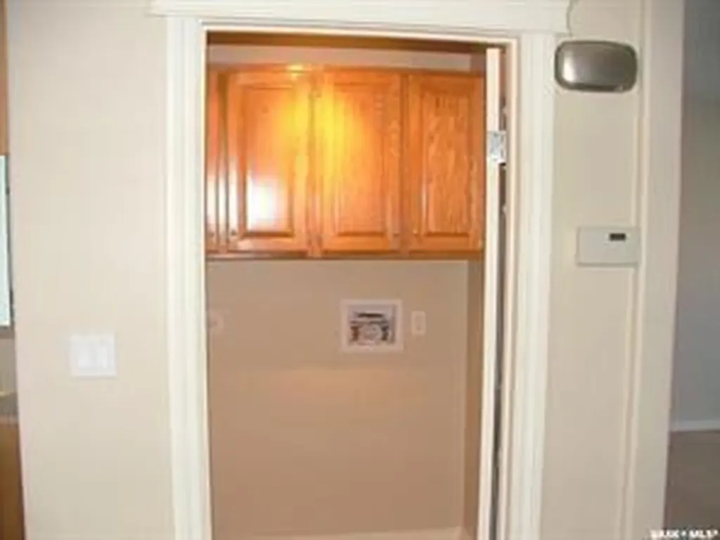 633/635 3rd Street NE Wadena SK S0A 4J0