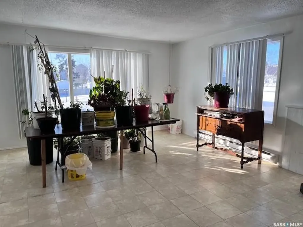 207 Kinistino Avenue W Kinistino SK S0J 1H0