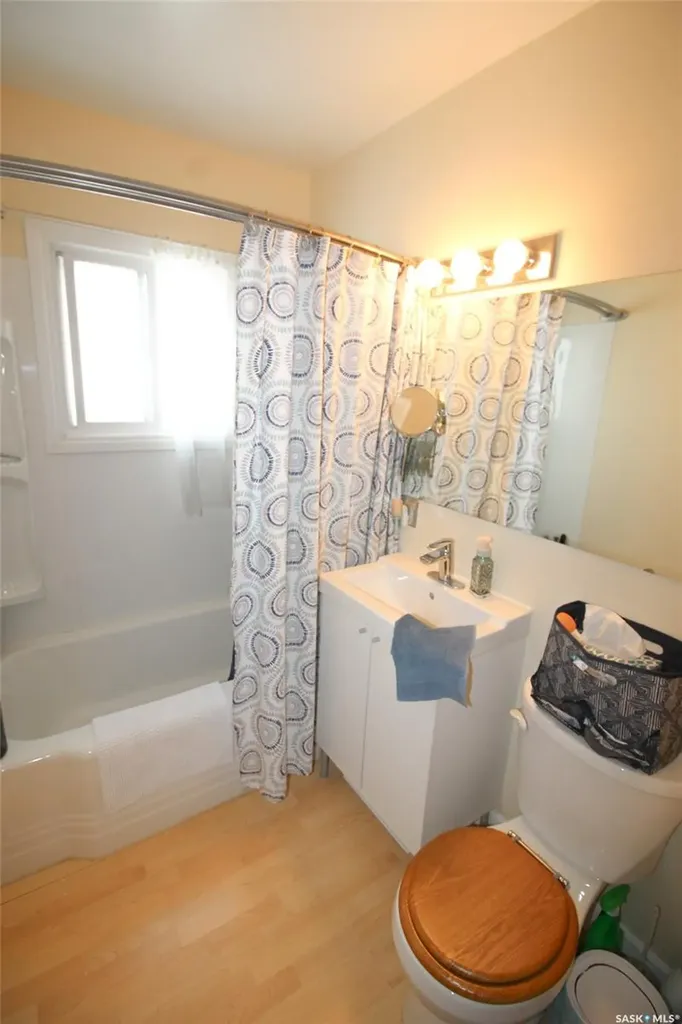 644 1st Street W Shaunavon SK S0N 2M0