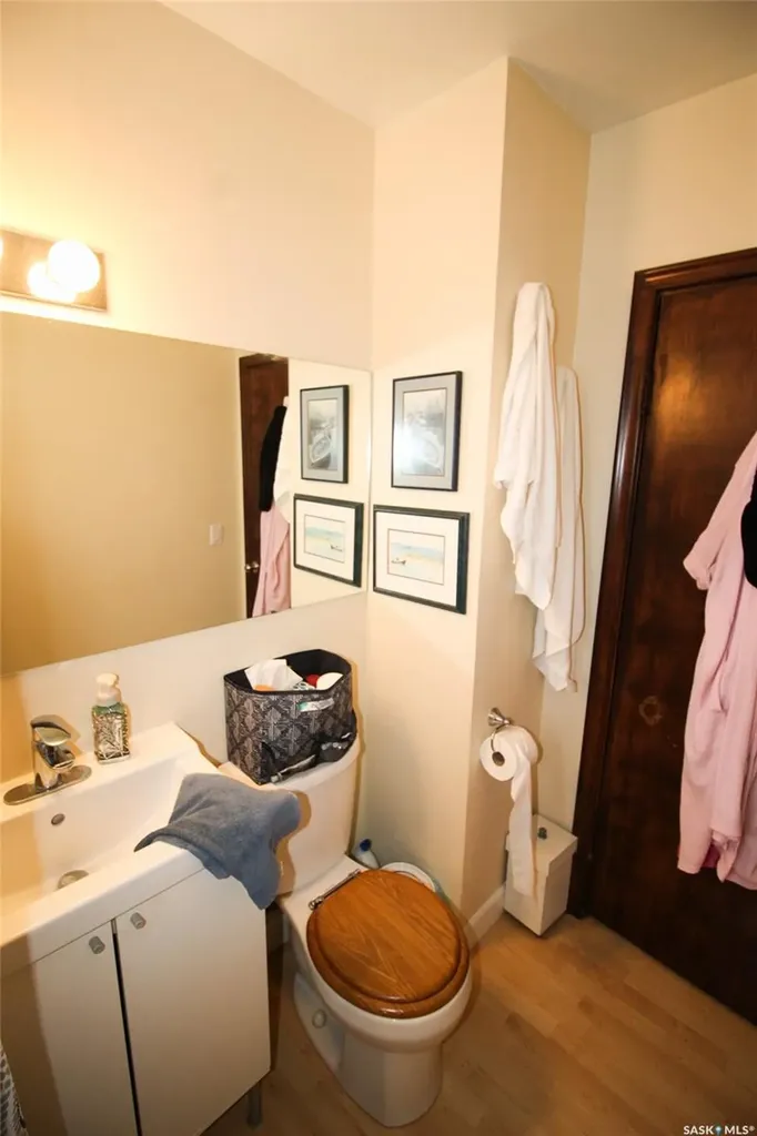 644 1st Street W Shaunavon SK S0N 2M0