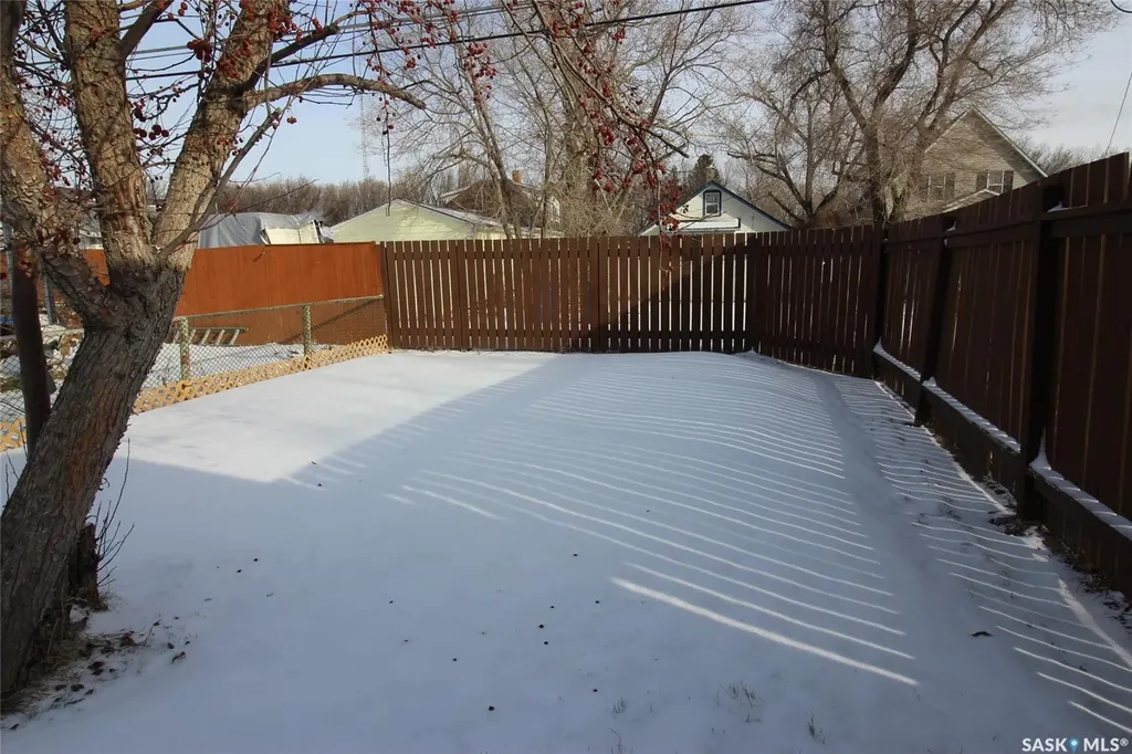 644 1st Street W Shaunavon SK S0N 2M0
