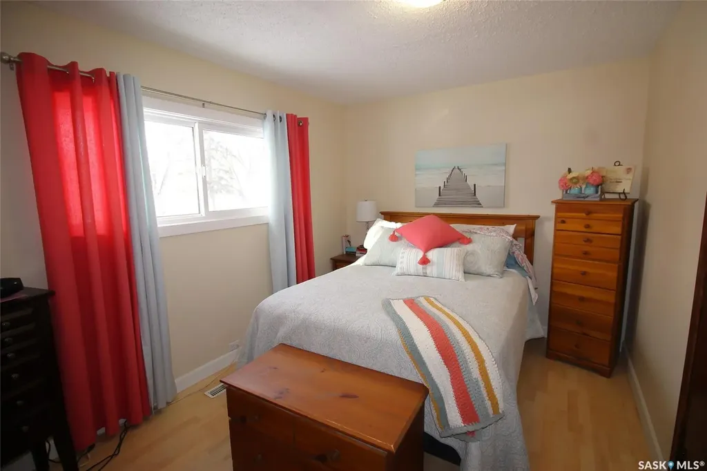 644 1st Street W Shaunavon SK S0N 2M0