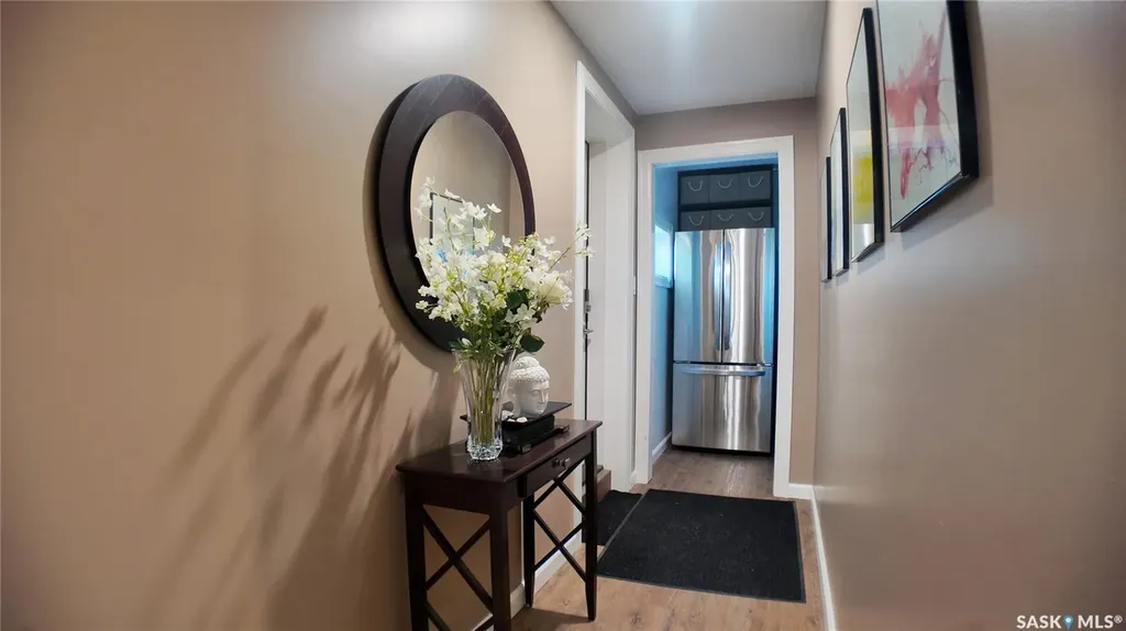 6 1st Avenue Battleford SK S0M 0E0