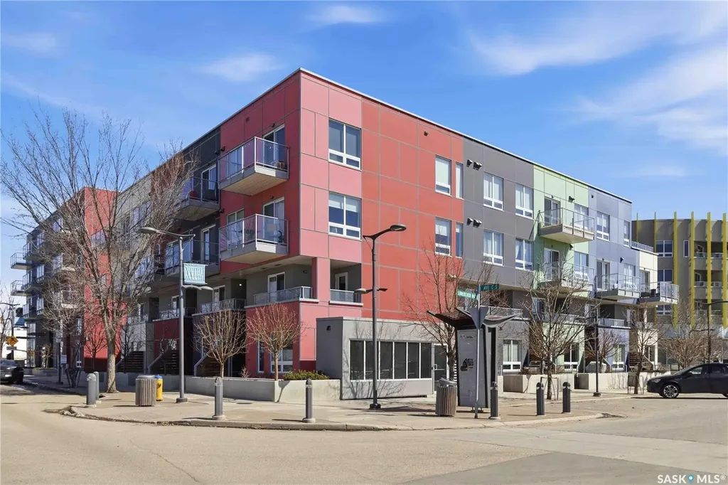 418 C Avenue S Saskatoon SK S7M 1N6