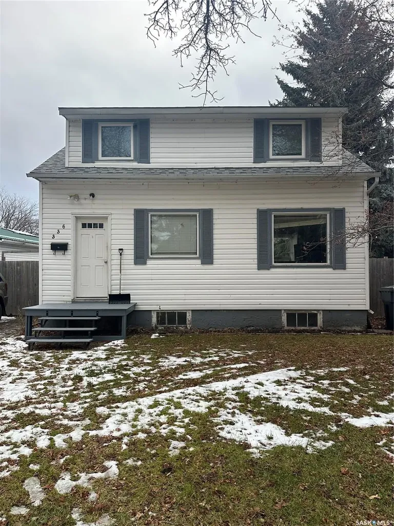 336 Mary Street Canora SK S0A 0L0