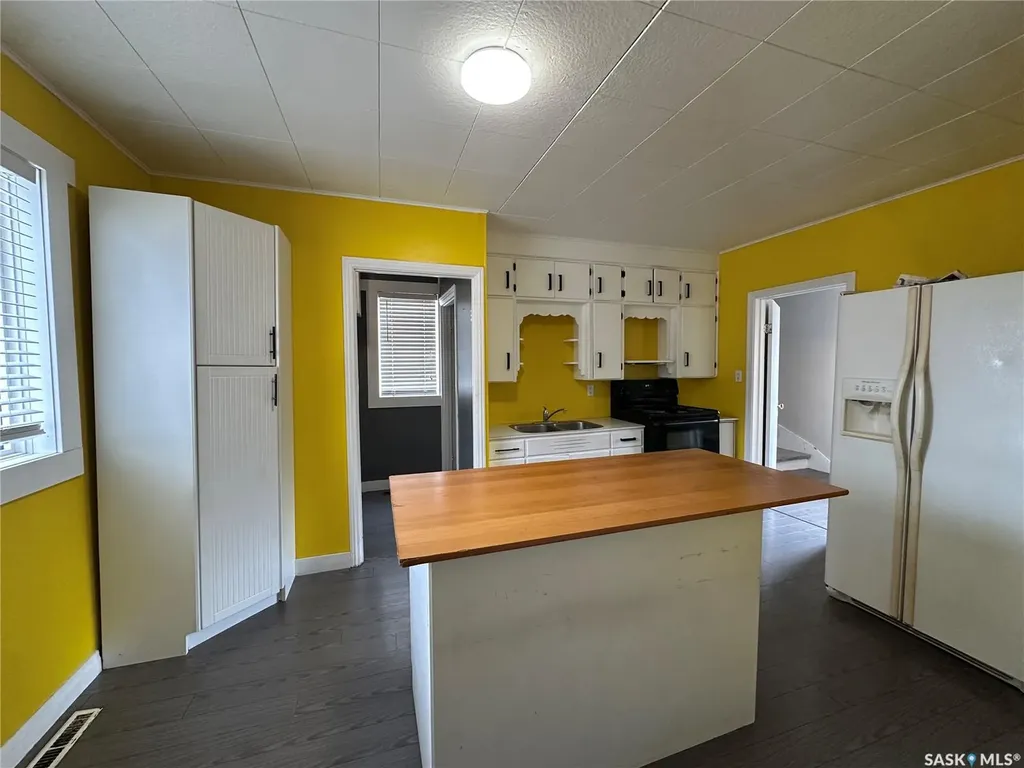336 Mary Street Canora SK S0A 0L0
