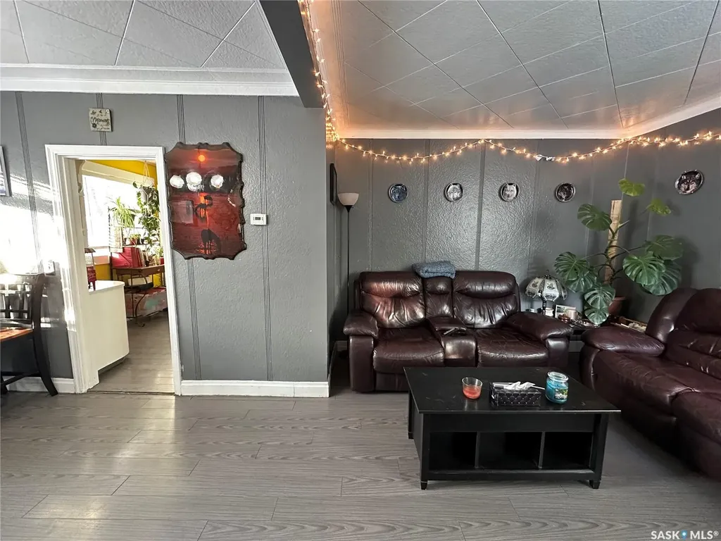 336 Mary Street Canora SK S0A 0L0