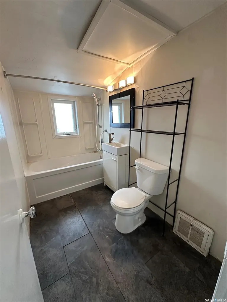 336 Mary Street Canora SK S0A 0L0