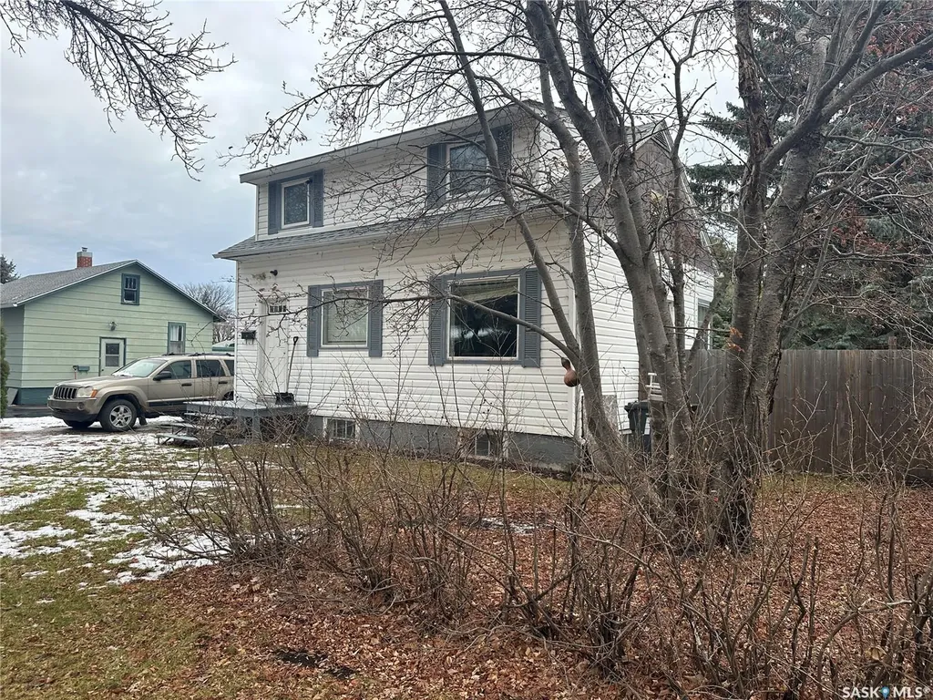 336 Mary Street Canora SK S0A 0L0