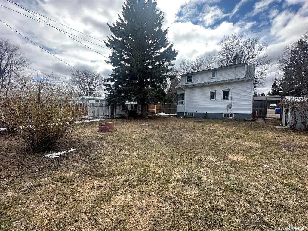 336 Mary Street Canora SK S0A 0L0
