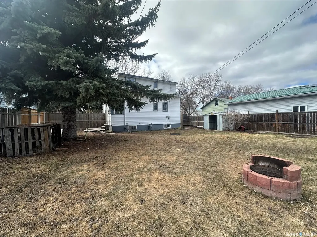 336 Mary Street Canora SK S0A 0L0