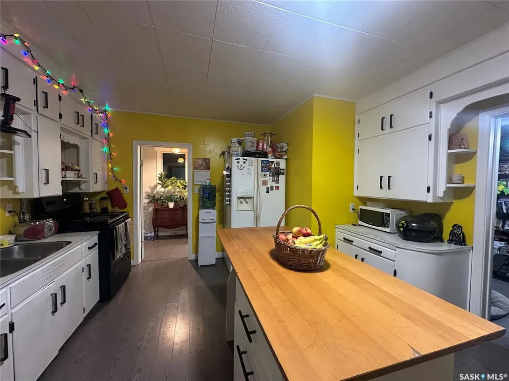 336 Mary Street Canora SK S0A 0L0