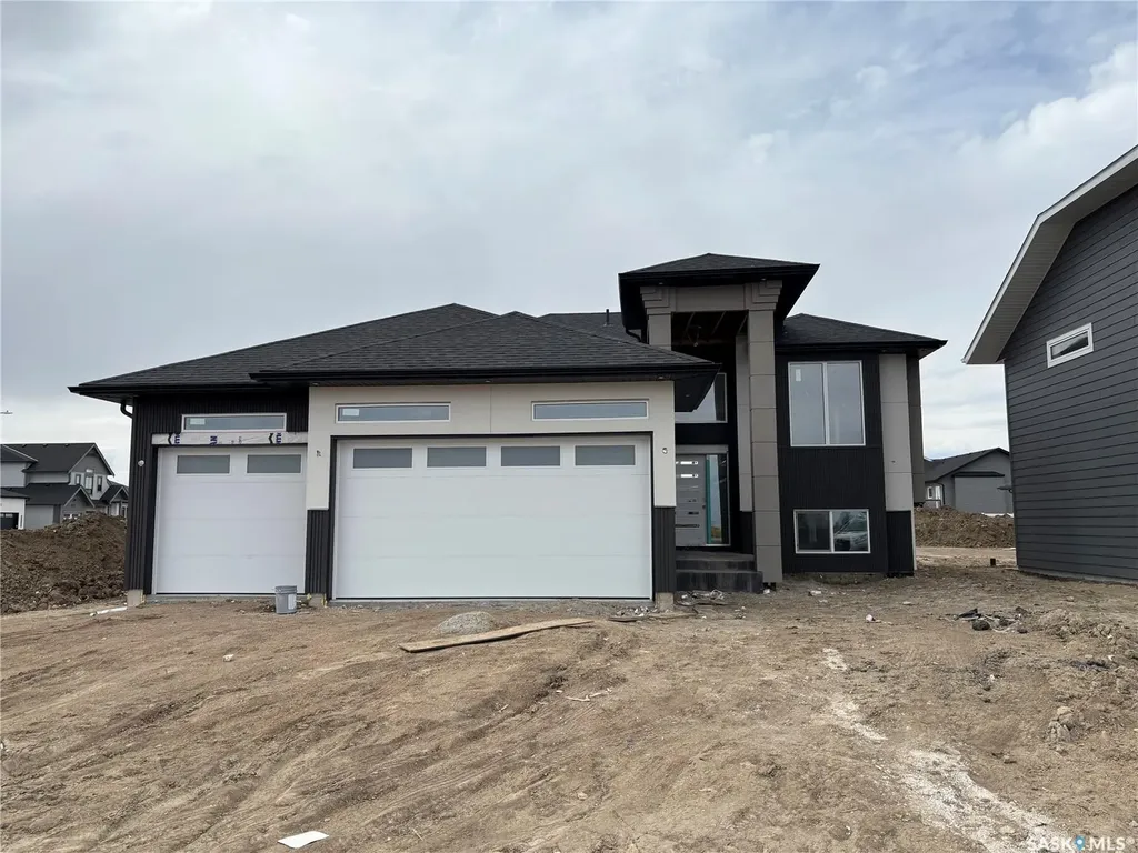 714 Weir Crescent Warman SK S0K 4S4
