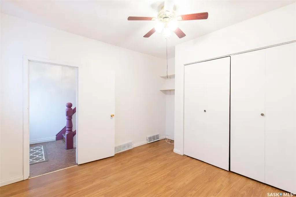 404 Fairford Street W Moose Jaw SK S6H 1W2