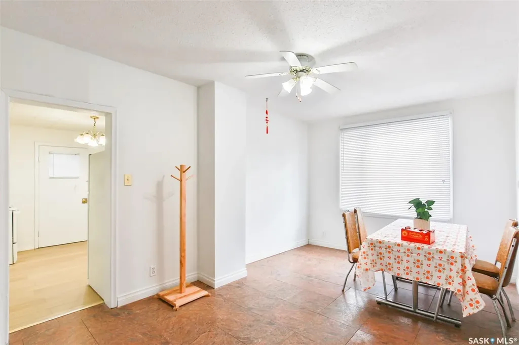 404 Fairford Street W Moose Jaw SK S6H 1W2
