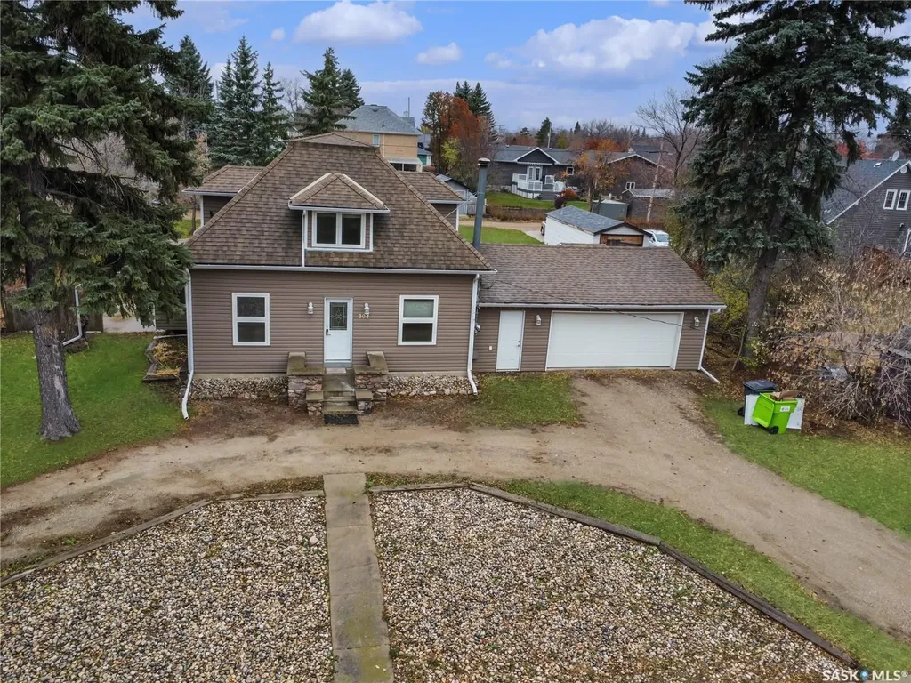 304 Eberts Street Indian Head SK S0G 2K0