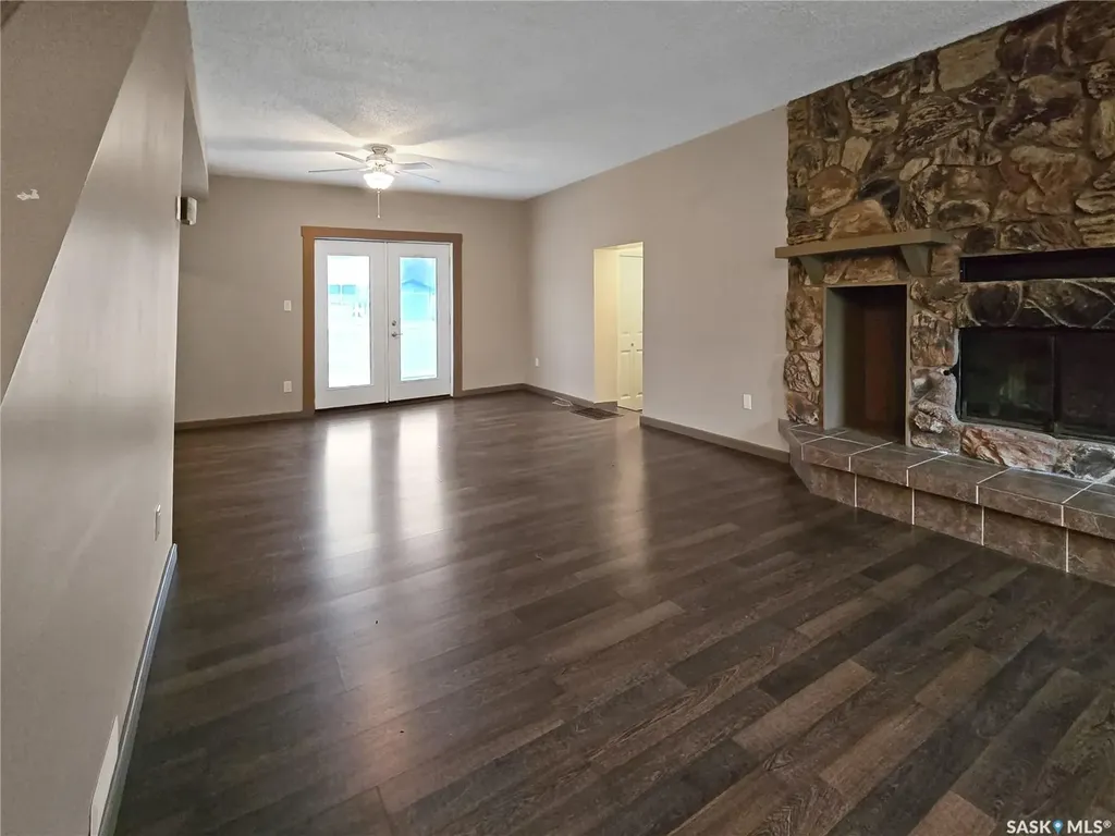 304 Eberts Street Indian Head SK S0G 2K0