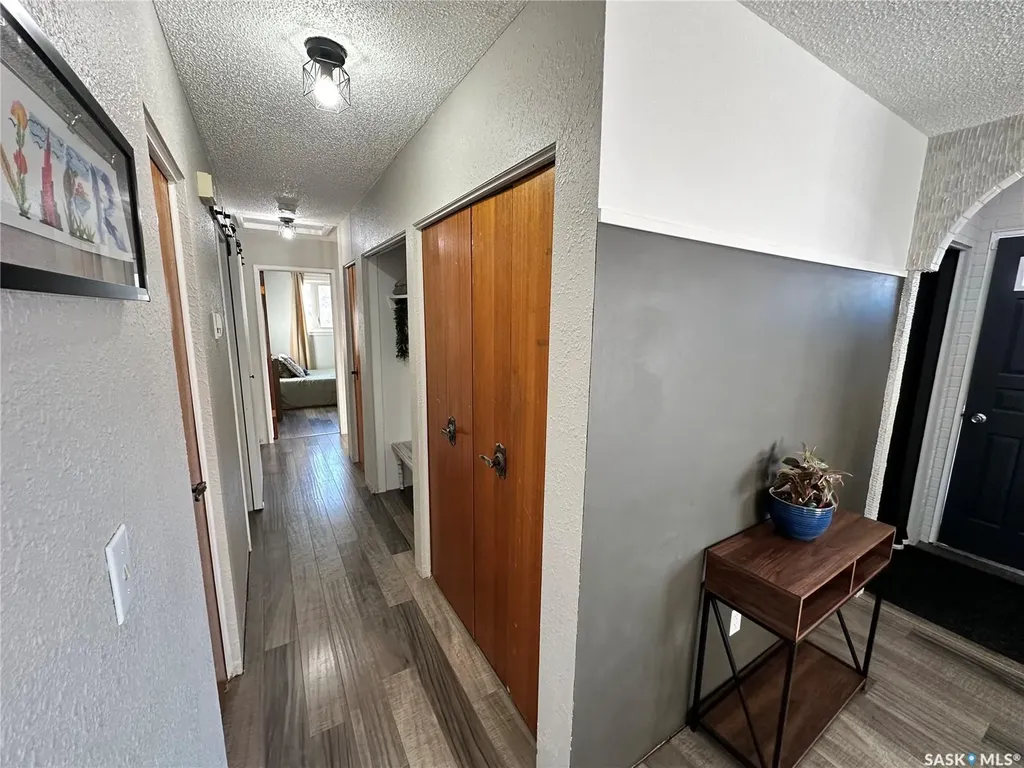 737 Willow Place Hudson Bay SK S0E 0Y0