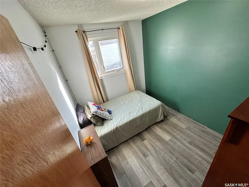 737 Willow Place Hudson Bay SK S0E 0Y0