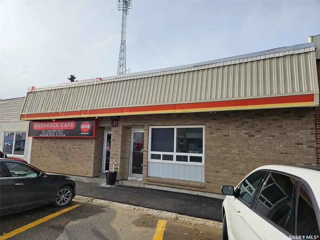 7 Broadway Street Redvers SK S0C 2H0