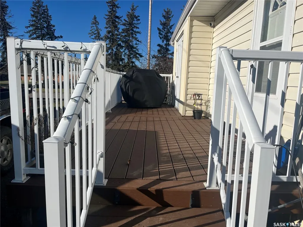 530 5th Street NE Wadena SK S0A 4J0