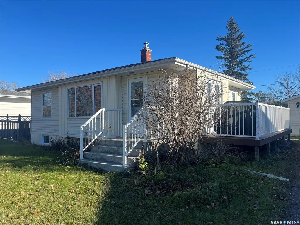 530 5th Street NE Wadena SK S0A 4J0