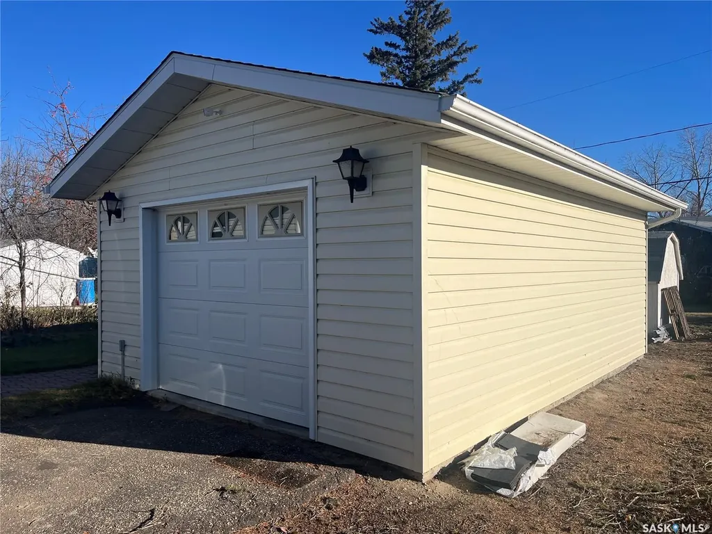 530 5th Street NE Wadena SK S0A 4J0