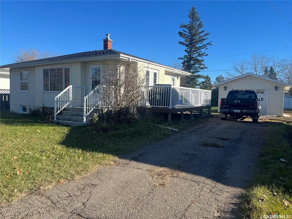 530 5th Street NE Wadena SK S0A 4J0