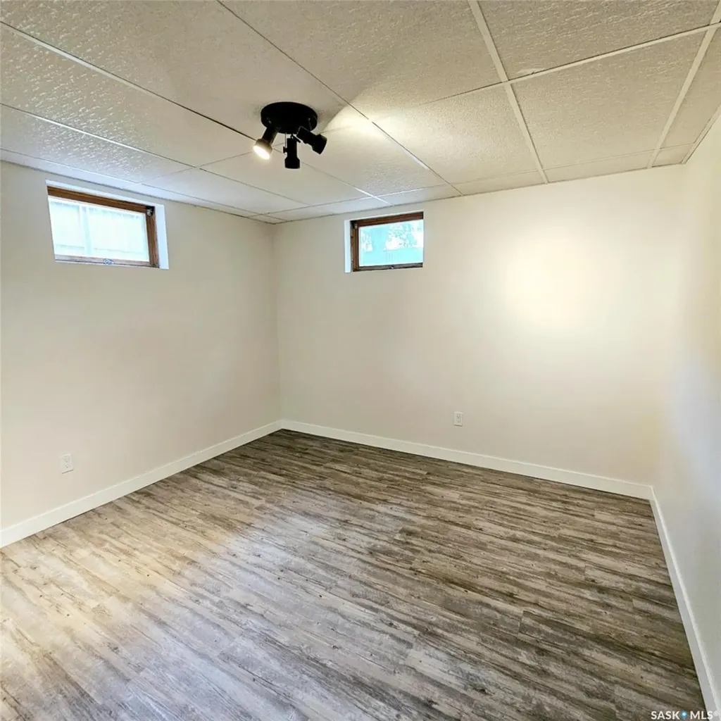 515 Grant Bay Esterhazy SK S0A 0X0