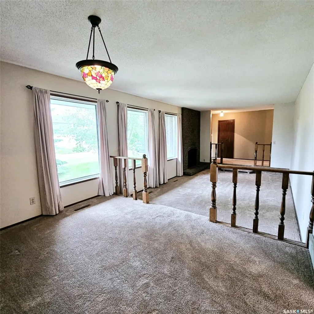 515 Grant Bay Esterhazy SK S0A 0X0